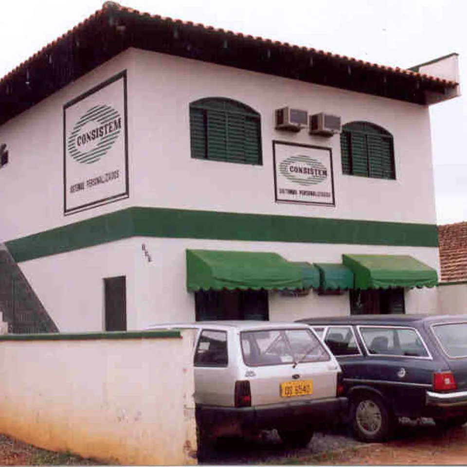 Primeira sede própria da Consistem